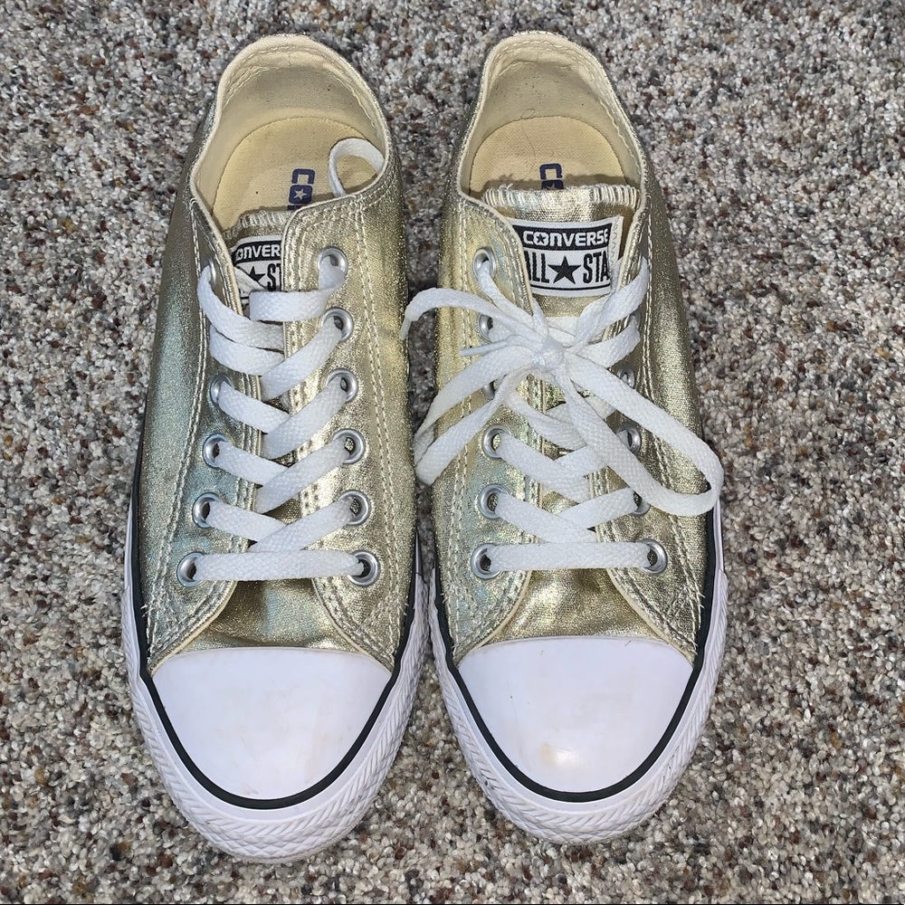 GOLD CONVERSE ALL STARS
